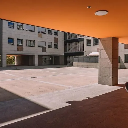 Piscina Y Garaje Cerca Del Centro By * Виго