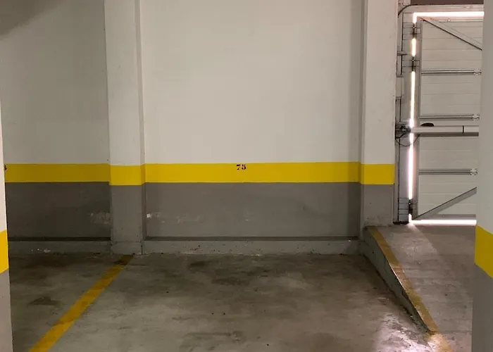 Apartment Piscina Y Garaje Cerca Del Centro By Vigo